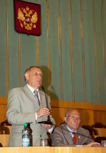Фото (слева направо): Г.С. Архипов и Франко де Роза.